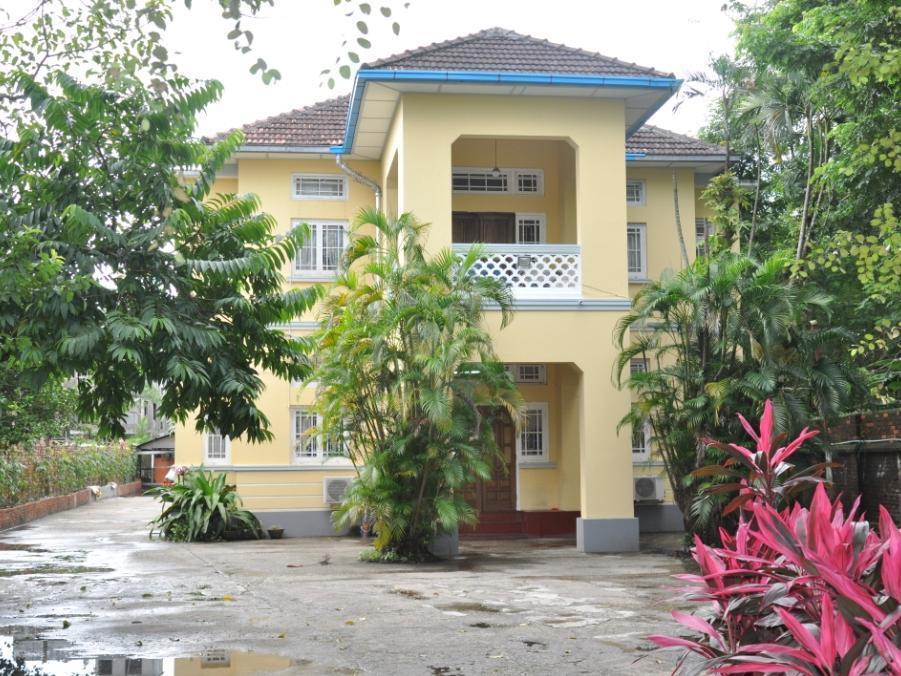 Golden Guest Inn Rangoon Buitenkant foto